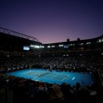 Escándalo en el Australian Open: 47 tenistas no podrán entrenarse durante 14 días porque se detectaron casos de coronavirus en sus vuelos
