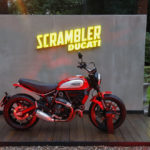 Schiaretti junto a representantes de VW anunciaron la producción de motos Ducati en Córdoba