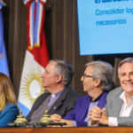 Llaryora presentó el Plan de Desarrollo Educativo Provincial 2024-2027