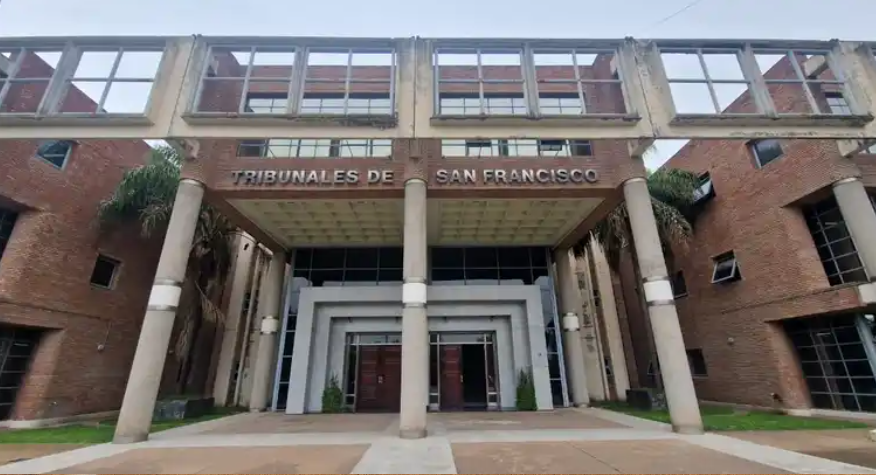 Captura de pantalla 2025-11-04 204554