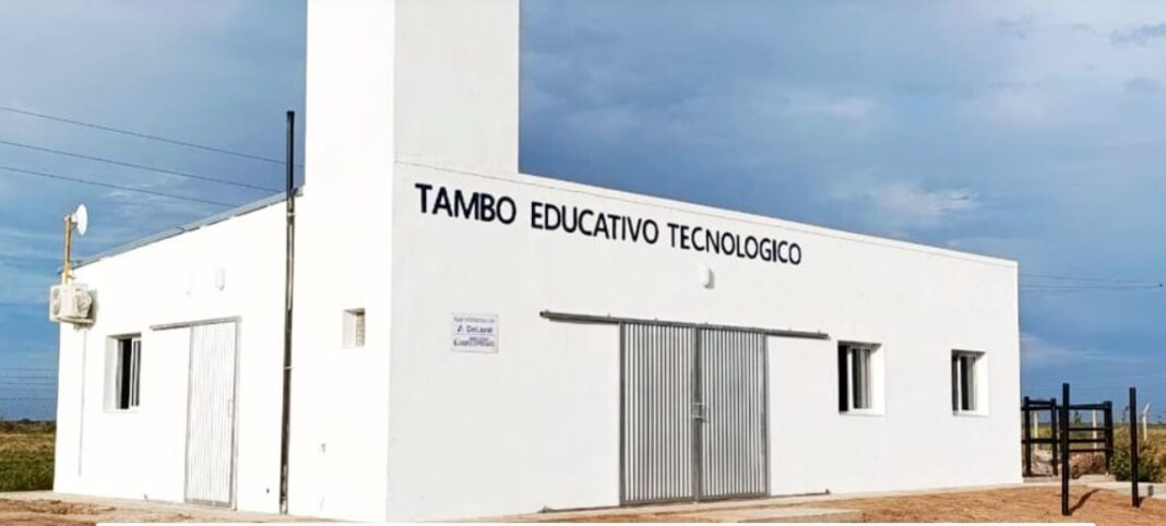 Tambo Educativo Tecnologico